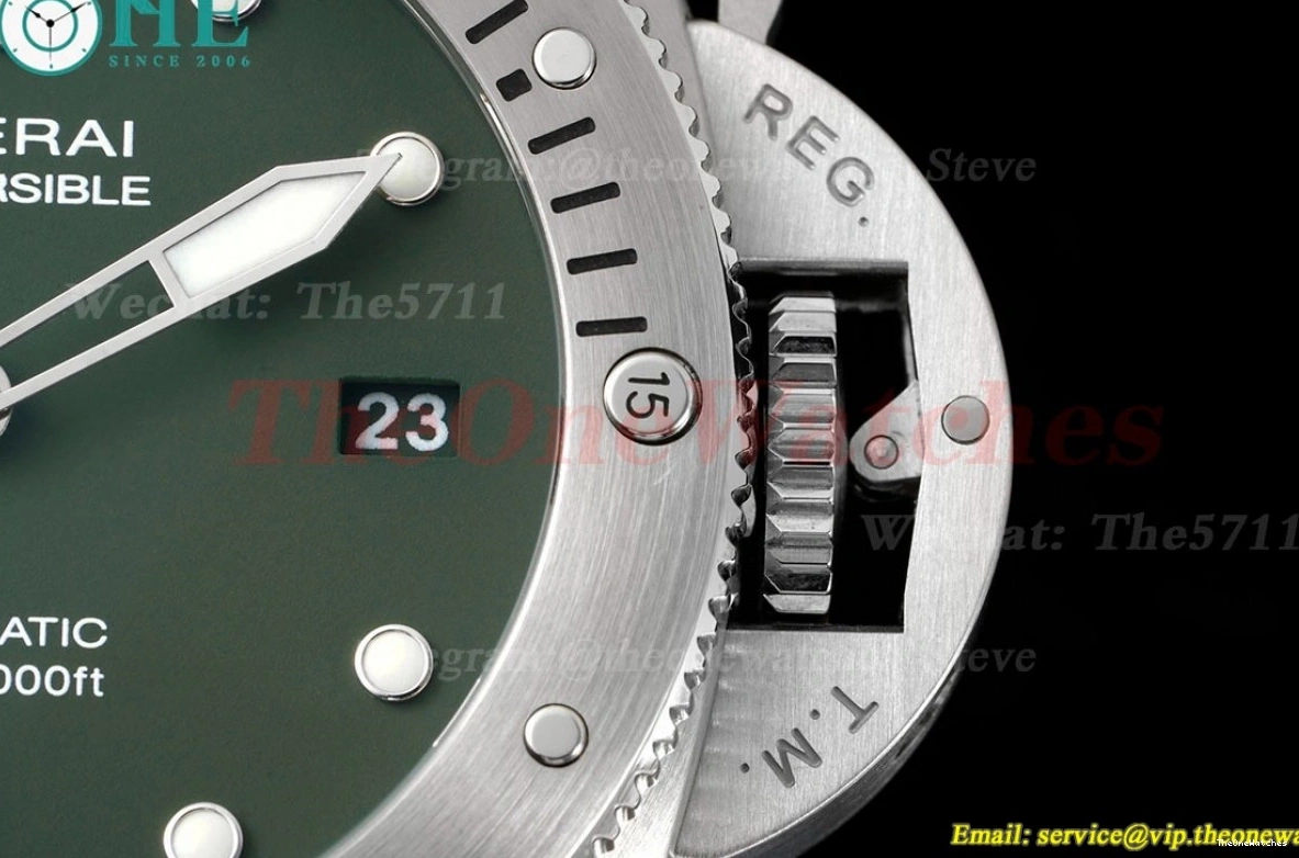 SS VSF Verde P900 RU Submersible 42mm PAM1055 Milit Green 0412